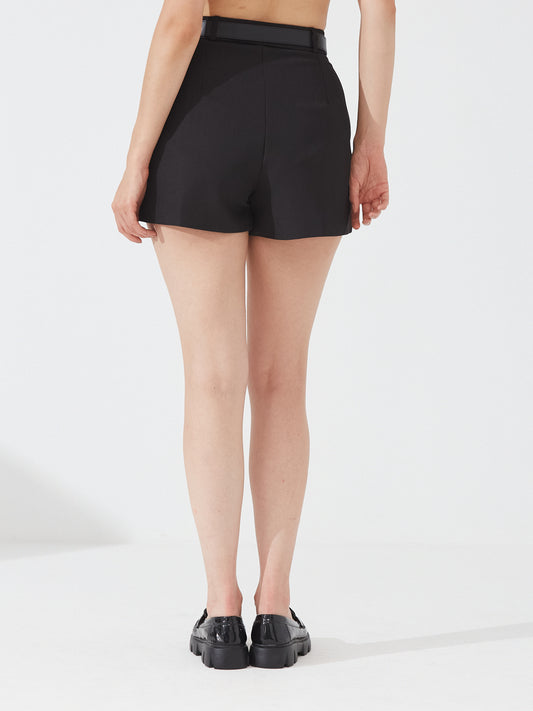 High-Waisted Black Tailored Shorts with Belt