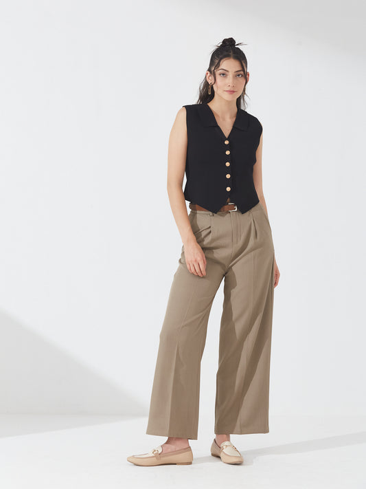 Tailored Pants with tan belt